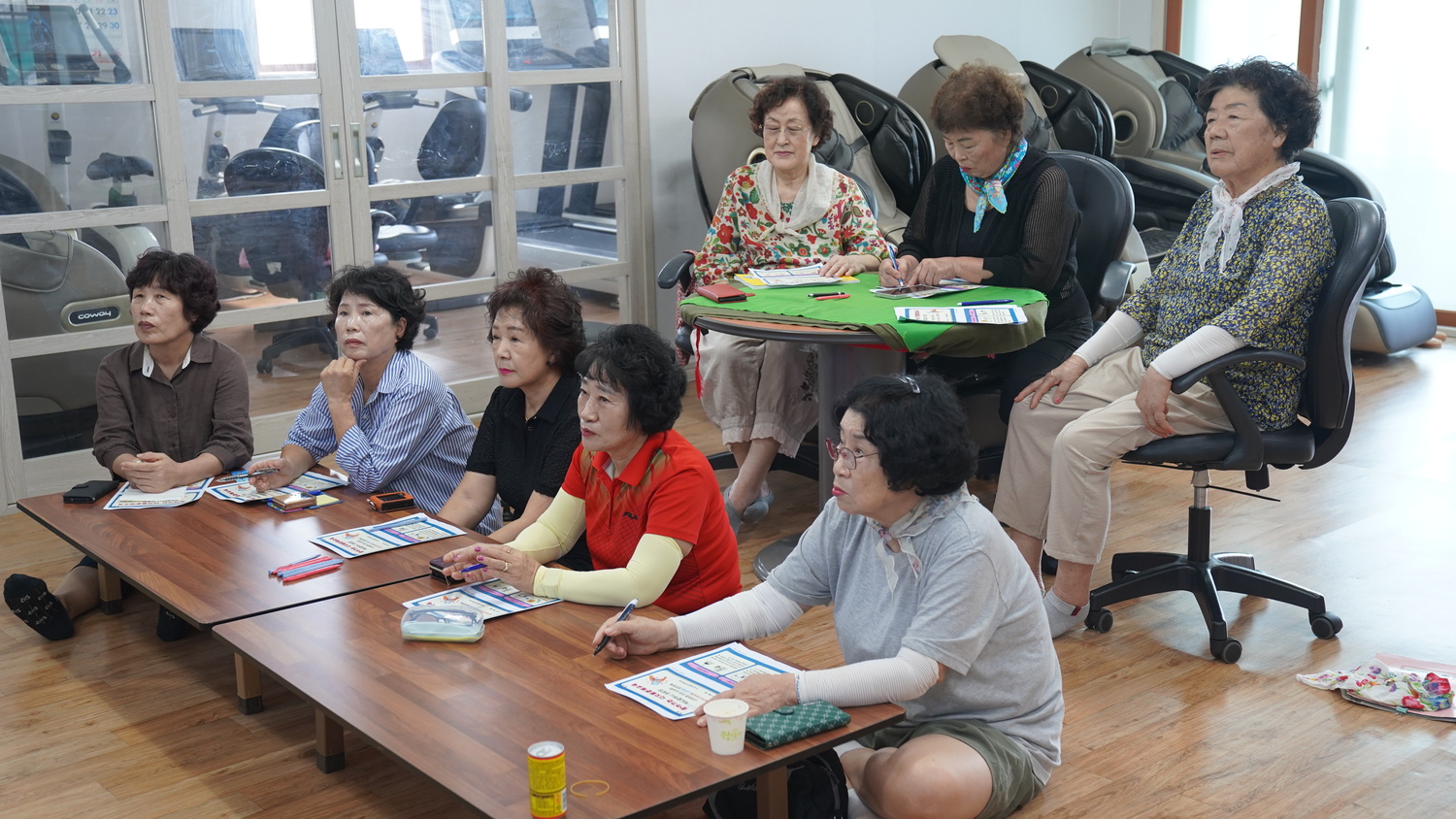 디지털 세상과 통하는 법, 복지관이 알려줍니다!