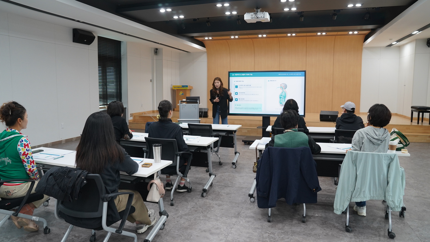 돌봄활동가 양성! 지역 돌봄의 첫걸음 시작